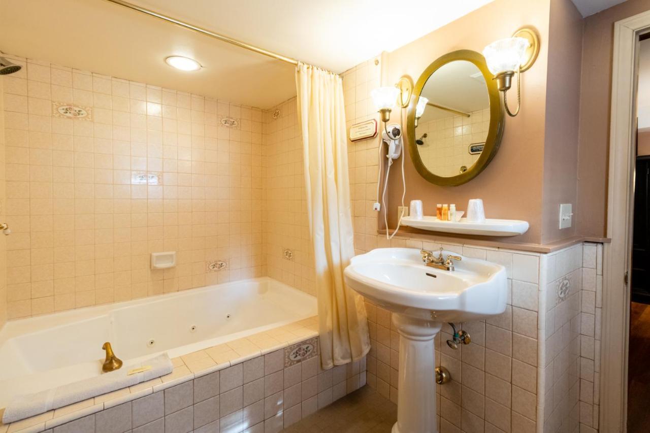 Saddleback Inn At Lake Arrowhead Exteriér fotografie