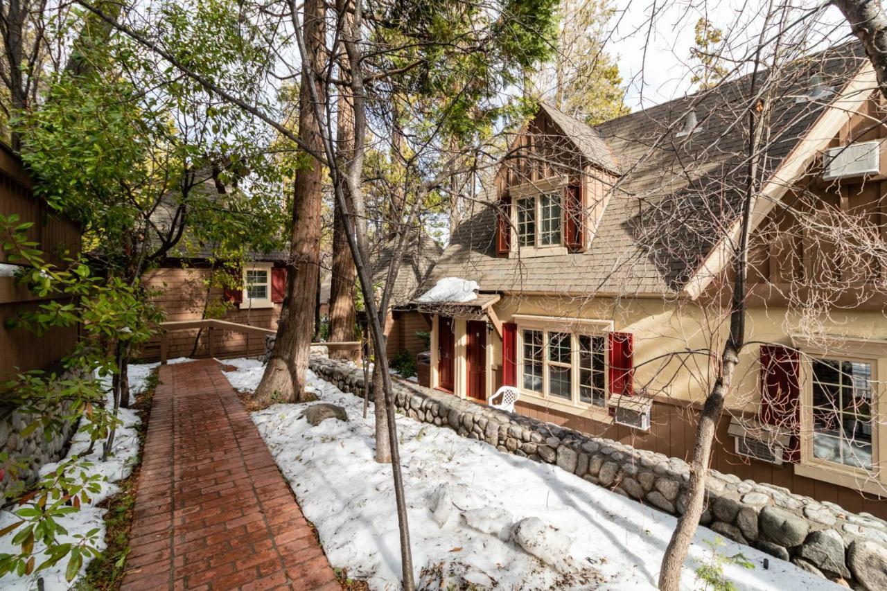 Saddleback Inn At Lake Arrowhead Exteriér fotografie
