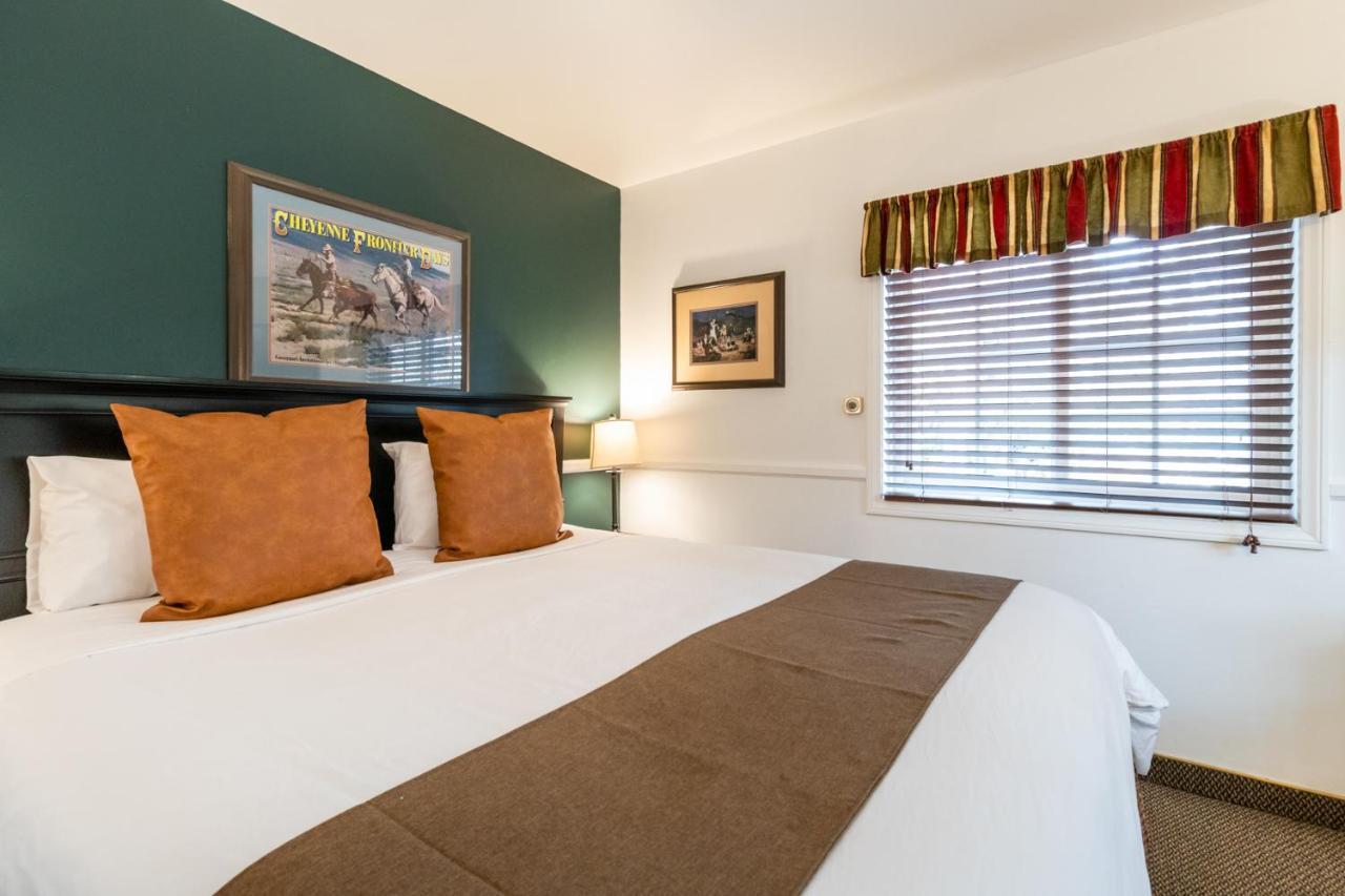 Saddleback Inn At Lake Arrowhead Exteriér fotografie