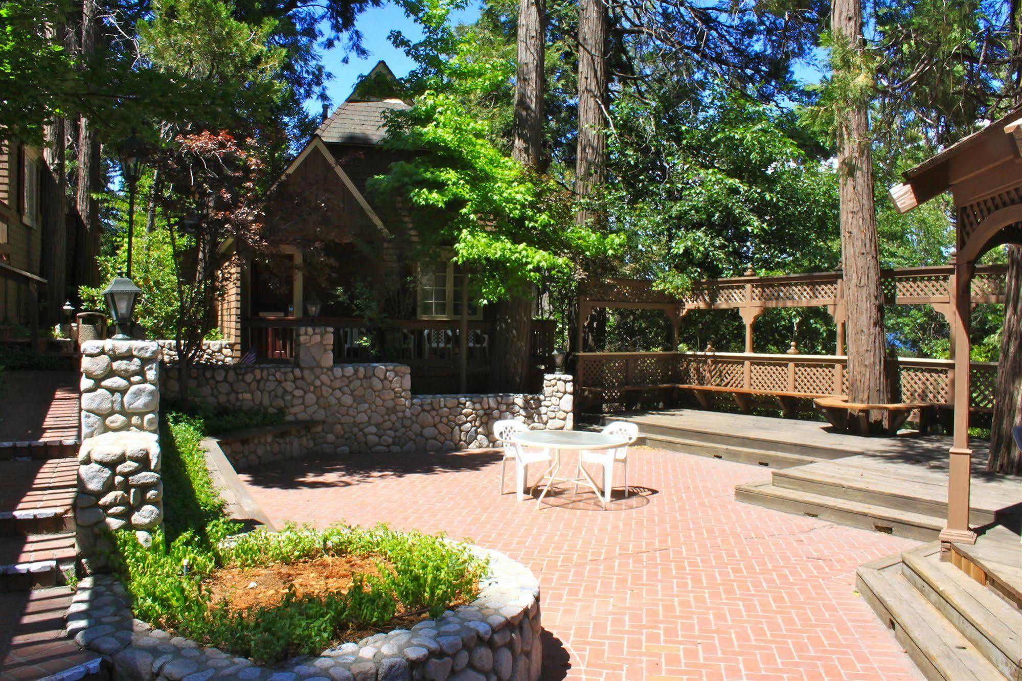Saddleback Inn At Lake Arrowhead Exteriér fotografie