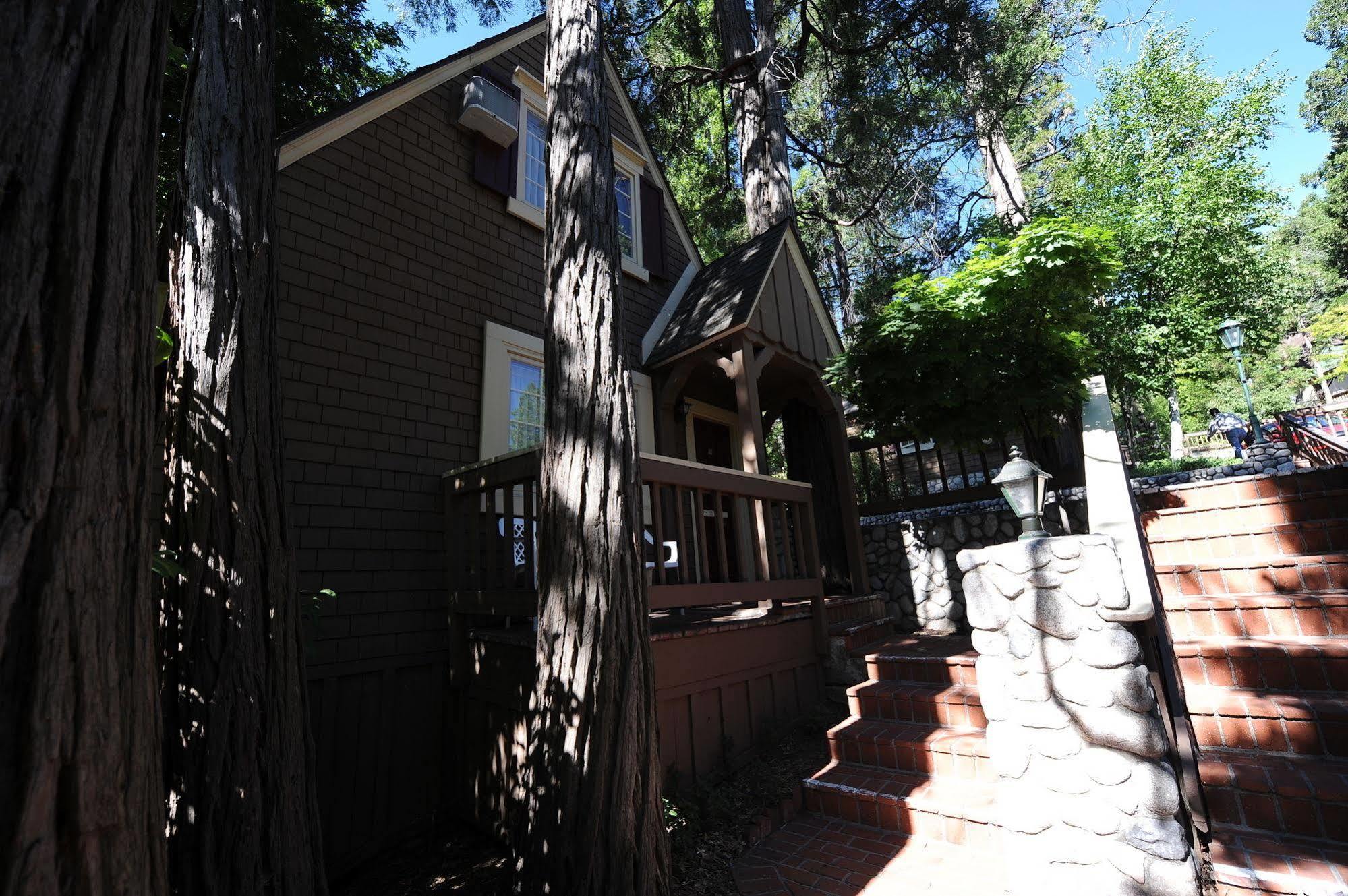 Saddleback Inn At Lake Arrowhead Exteriér fotografie