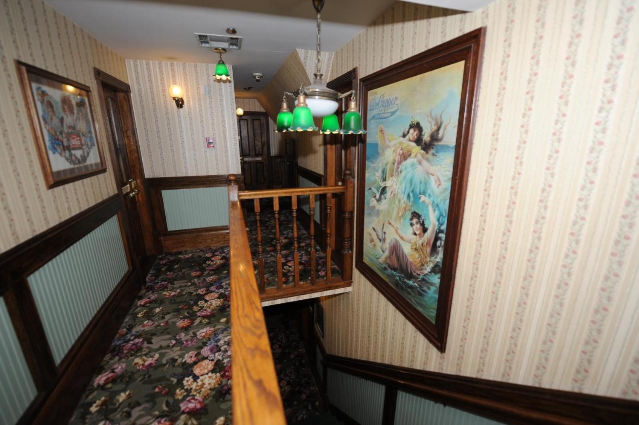 Saddleback Inn At Lake Arrowhead Exteriér fotografie